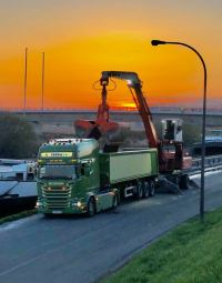 JDC Lava-Substrate - Lossen boot kade met kraan kade Aalter